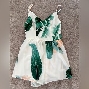Amazon Essentials Green Leaf Print Romper